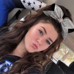 Meet your Posher, Nora